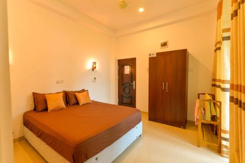 1 queen bed