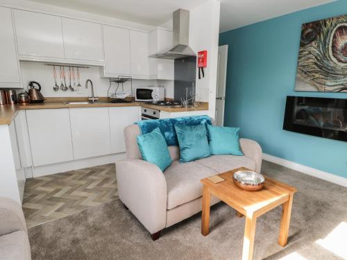 Apartment 3 Scarborough - image 2