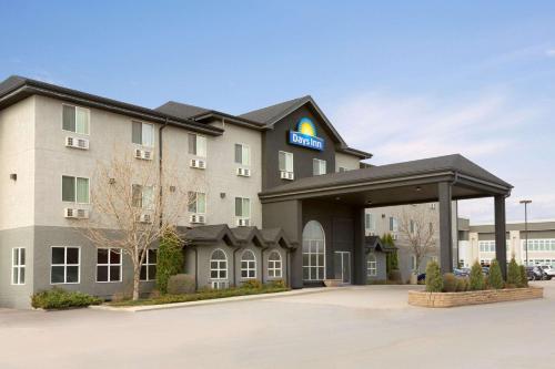 Days Inn by Wyndham Steinbach