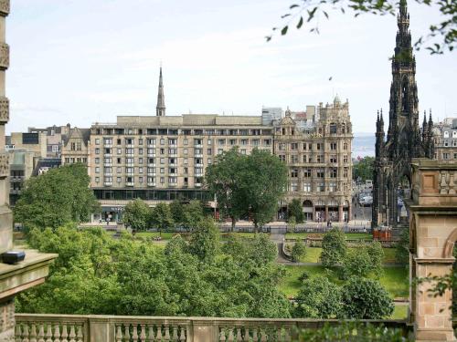 Mercure Edinburgh City Princes Street Hotel