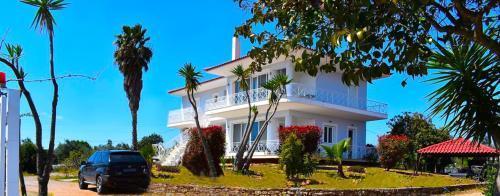  Relaxing and quiet apartment with view in Messini