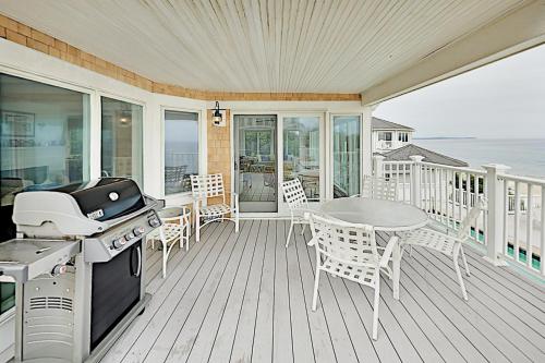 Buzzard Bay Retreat