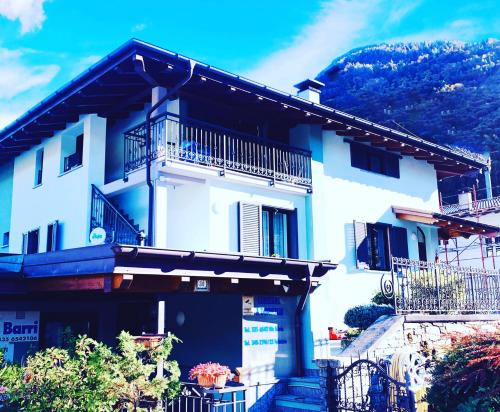 Casa Vacanza DELLE OROBIE in Cedrasco