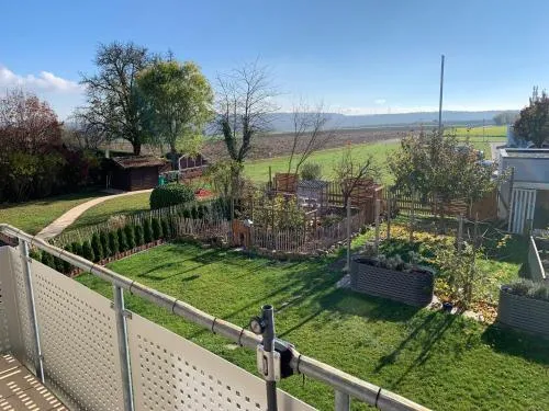 City Apartment Hasenheide - Wohnung mit 3 Schlafzimmern und Balkon mit Landschaftsblick in Rutesheim, Deutschland