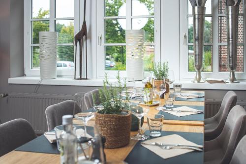 Restaurante, Landart Hotel in Schneverdingen