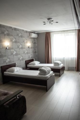 Cocos Hotel - image 8