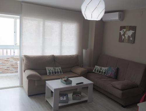 CITY CENTER BIG APARTMENT-FAMILY & FRIENDS-5 Beds, Málaga (photo 6)
