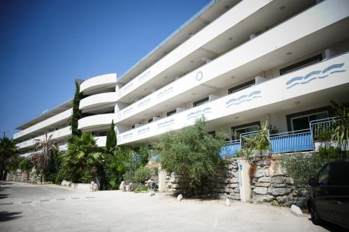 La Ciotat Le Saint Estève - Hôtel - La Ciotat