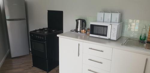 6 on Western Guest House - image 3