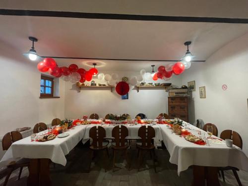 ห้องจัดเลี้ยง, Alva Pension 1 in มิคูลอฟ