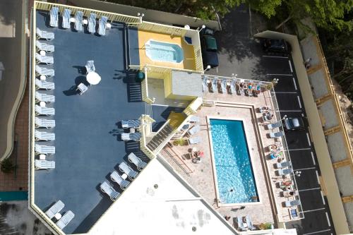 Ft. Lauderdale Beach a VRI resort - image 6