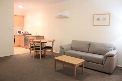 One-Bedroom Spa Apartment with Balcony