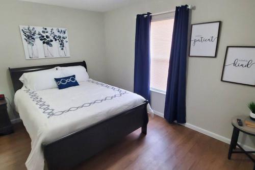 Diamond of a Deal-708 in Middletown, USA
