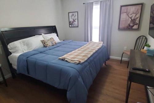 Diamond of a Deal-708 in Middletown, USA