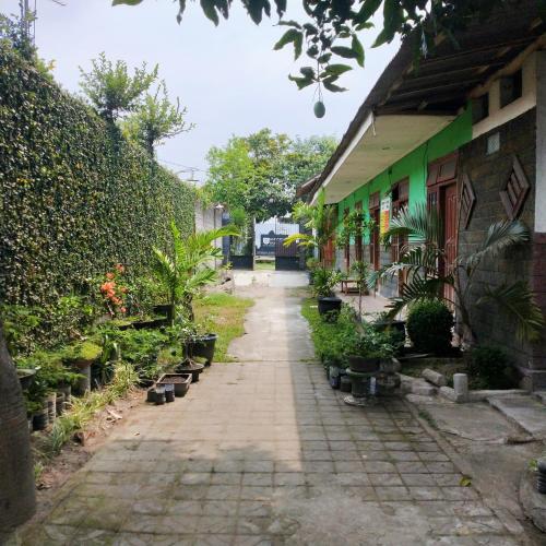 NYAMAM HOMESTAY SYARIAH