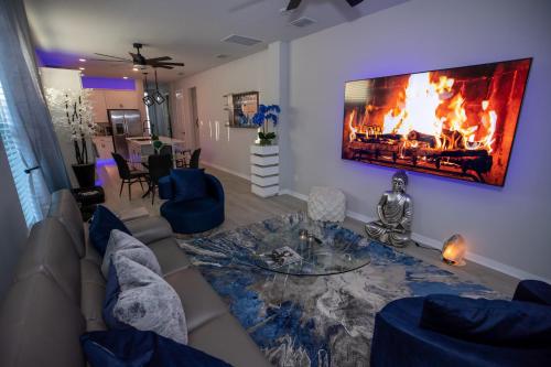 Newly Constructed Modern Pet Friendly Zen Home with Private Home Theater & Hot Tub! home in Orlando, USA