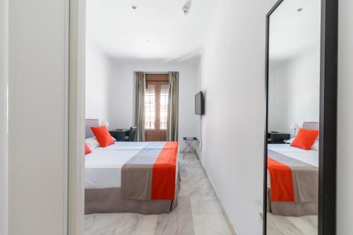 Cool Sevilla Hotel - image 8