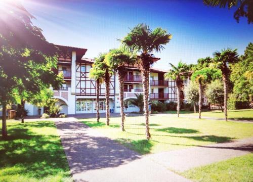 Appartements au coeur du golf, proche du lac et velodyssee Biscarrosse