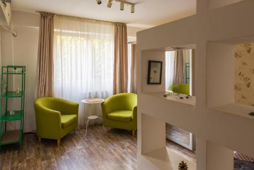 Apartament, Ultracentral, Piata Victoriei, Bucarest (foto 3)