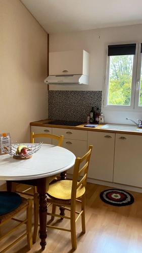 Kitchen, Cosy Studio en residence privee in Le Cabot