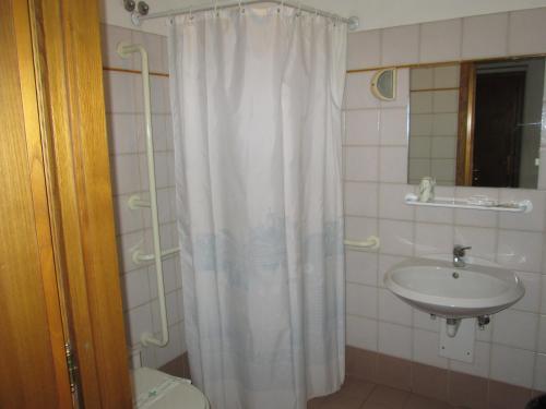 Triple Room image 6