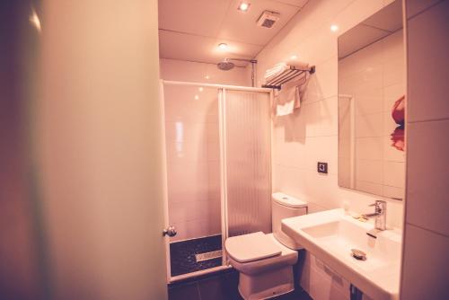 Hostal Prado - main image