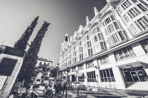 ホスタル プラド