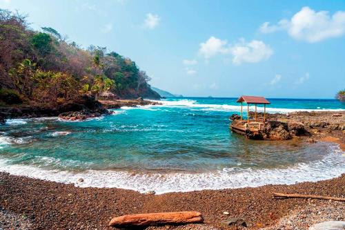 Strand, Hotel Puerta Azúl Capurganá (Hotel Puerta Azul Capurgana) in Capurgana