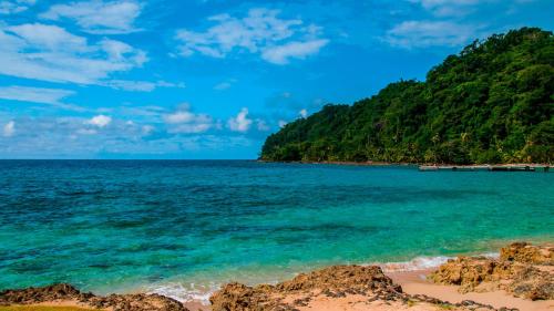 Strand, Hotel Puerta Azúl Capurganá (Hotel Puerta Azul Capurgana) in Capurgana
