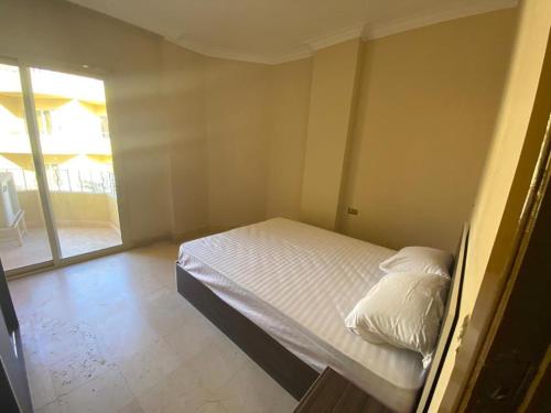 Apartment at British Resort