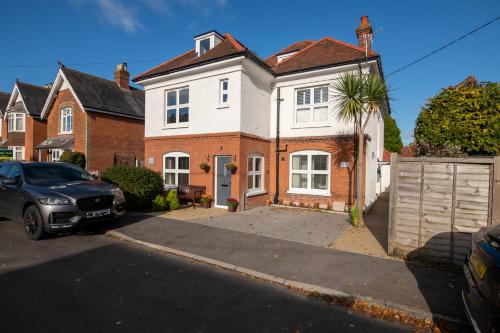 Spire View - New Forest Holiday Home in Lyndhurst
