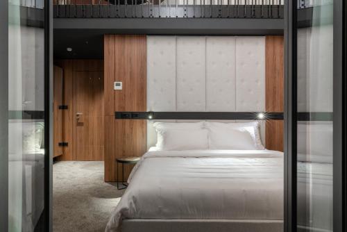 Deluxe Double Room with Jacuzzi and Sauna