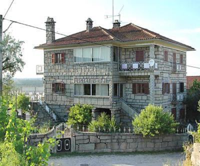  Casa Família Cedo in Póvoa de São Cosme