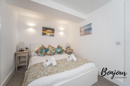 New Town 1BR-1BA with Garden, near Calton Hill by Bonjour Residences Edinburgh