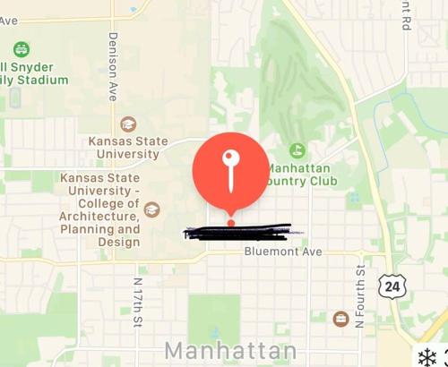 True Blue- 1 Minute to Aggieville - Pet Friendly