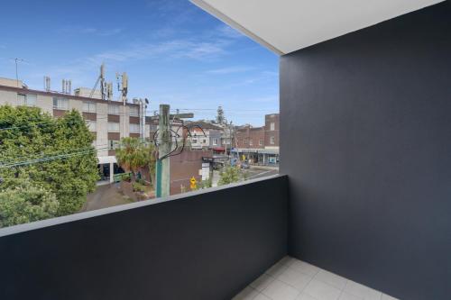 Coogee Studio Apartments - main image