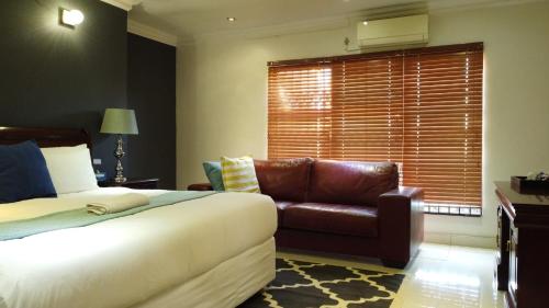 Honolulu Lifestyle Guest Lodge in Burgersfort