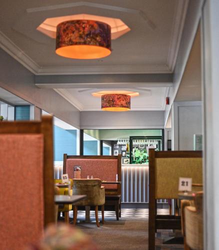 The Lodge Hotel - image 5