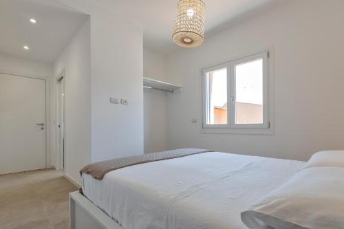 Amazing views of Alghero old town and the sea