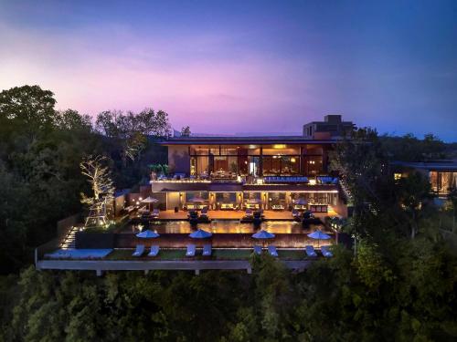 V Villas Phuket, MGallery