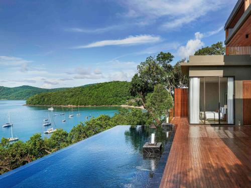 V Villas Phuket, MGallery