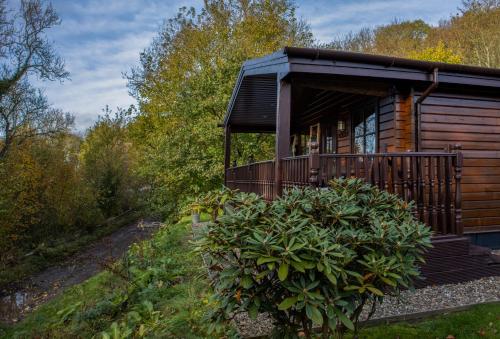 The Steadings Log Cabins 2
