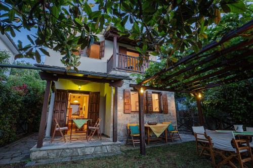 Deja Blue - Accommodation - Mouresi