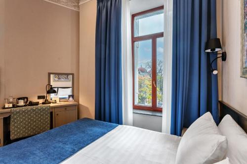 Ayvazovsky Hotel - image 2