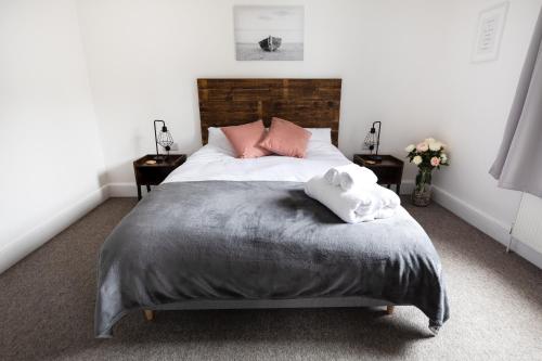 Cornish Charm - Fast Wifi & Free Parking Near Beach - Truro