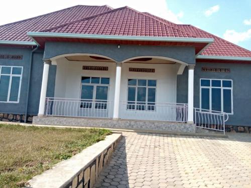 East Center Guest House