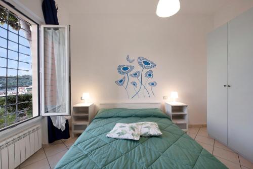 Trilocale in villa vista mare Apt 1