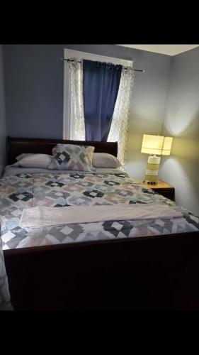 Royalbluecozy in Saint Albans, Vereinigte Staaten von Amerika