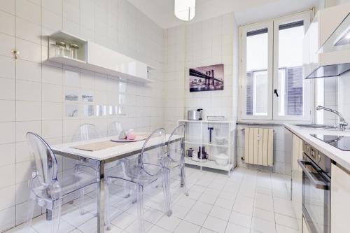 Large and bright apartment amazing view Basilica San Giovanni in Laterano, Rzym (zdjęcie 10)