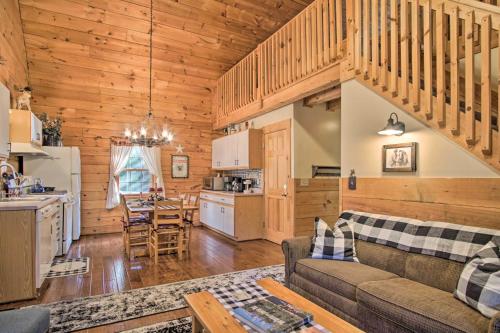 Rustic Rothbury Cabin with Resort Amenity Access!